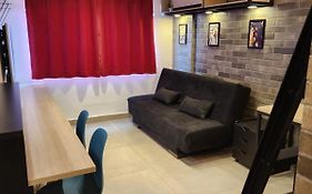 Studio Geek - Itarare Sv